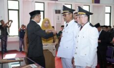 Bupati Enrekang H. Muh. Yusuf Ritangnga kembali melakukan mutasi di jajaran pemerintahannya.