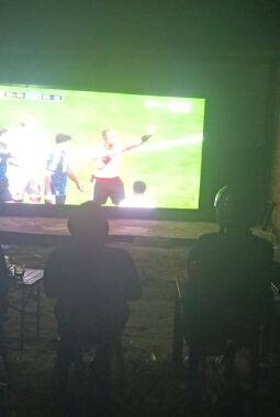 ANALISIS BABAK PERTAMA: Inggris Lebih Efektif, Argentina Kesulitan Gerakkan Messi