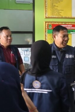 Mahasiswa KKN di Bulo, Rektor UMS Rappang Tekankan Praktik Teori Manajemen